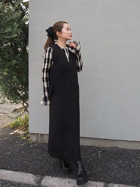 黒ワンピースコーデ3