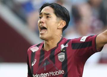 神戸が逆転負けでACLE準決勝敗退 先制ゴールの武藤は悔し涙