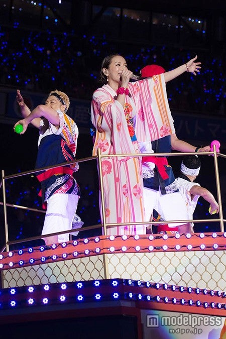 “大トリ”浜崎あゆみが夏を締めくくる 14年連続「a-nation」イリュージョンあり、コラボあり＜セットリスト＞