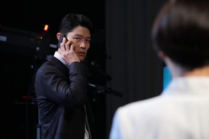 鈴木亮平/ 「エルピス―希望、あるいは災い―」最終話より(C)カンテレ