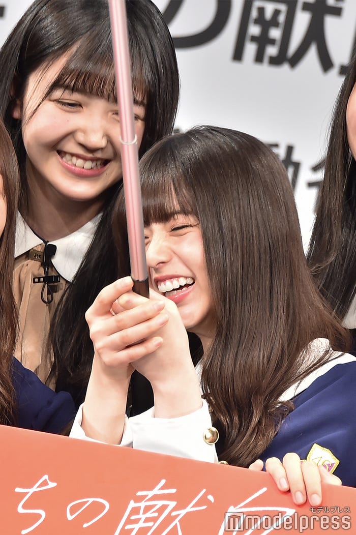 久保史緒里、齋藤飛鳥 (C)モデルプレス