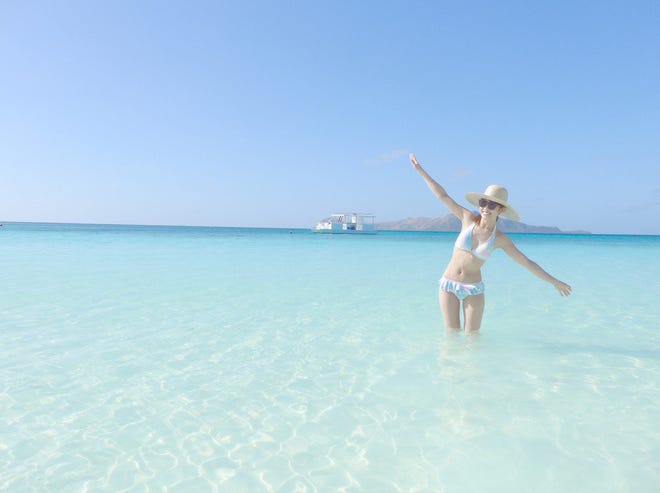 くみっきー、可愛さ溢れるビキニ姿でパマリカン島バカンス