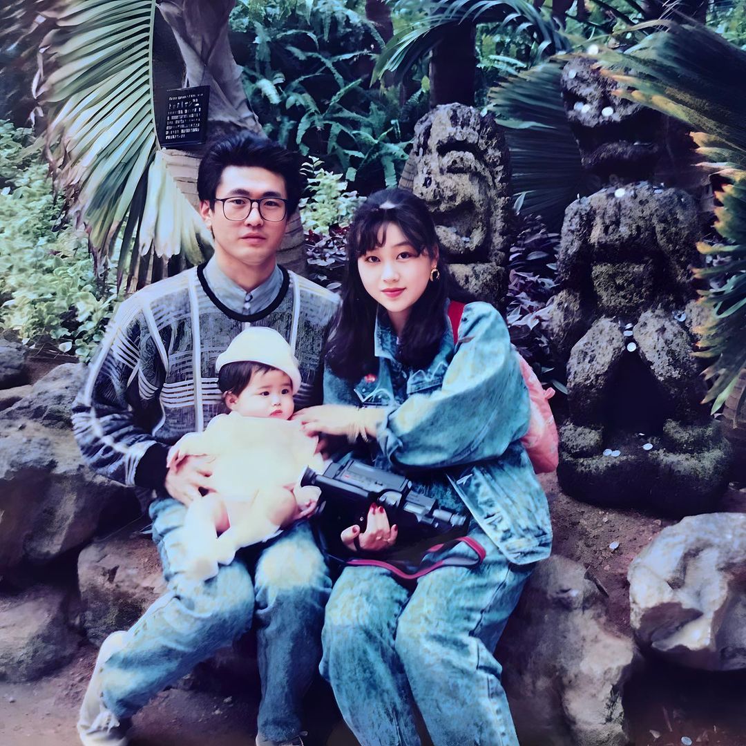 新垣里沙公式Instagram