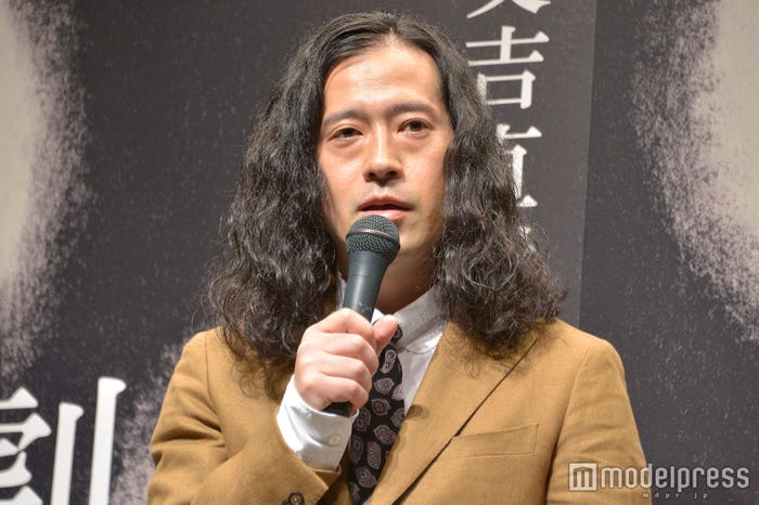 又吉直樹(C)モデルプレス