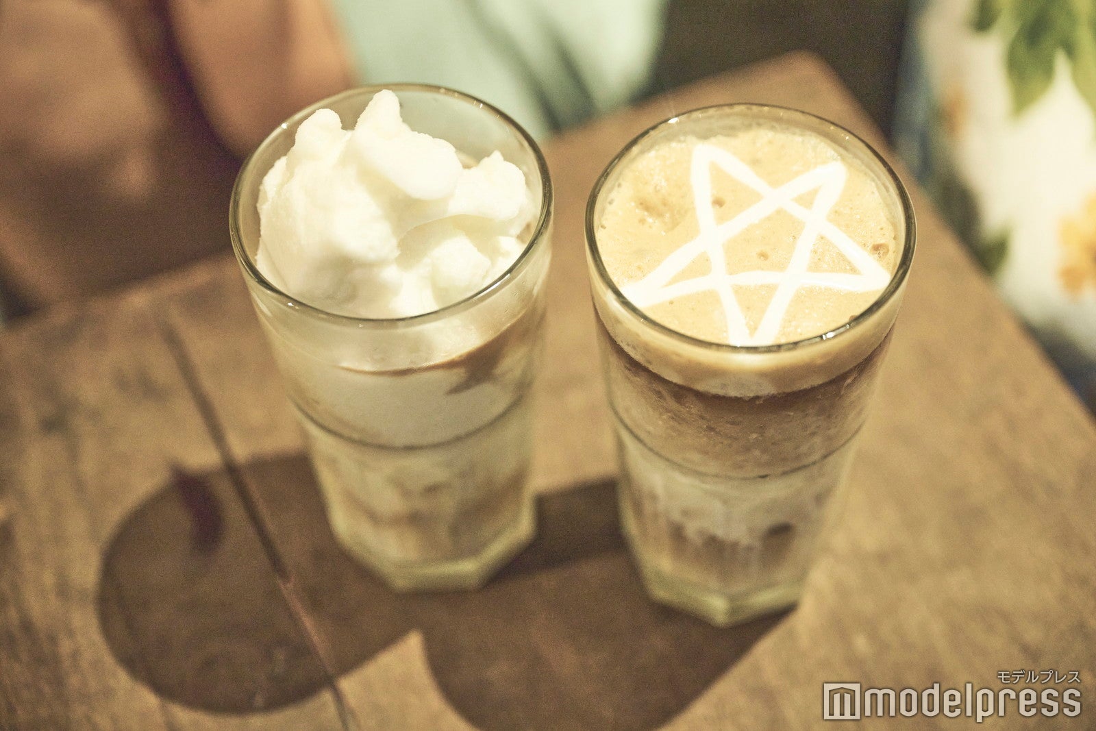 コンカフェ（C）モデルプレス