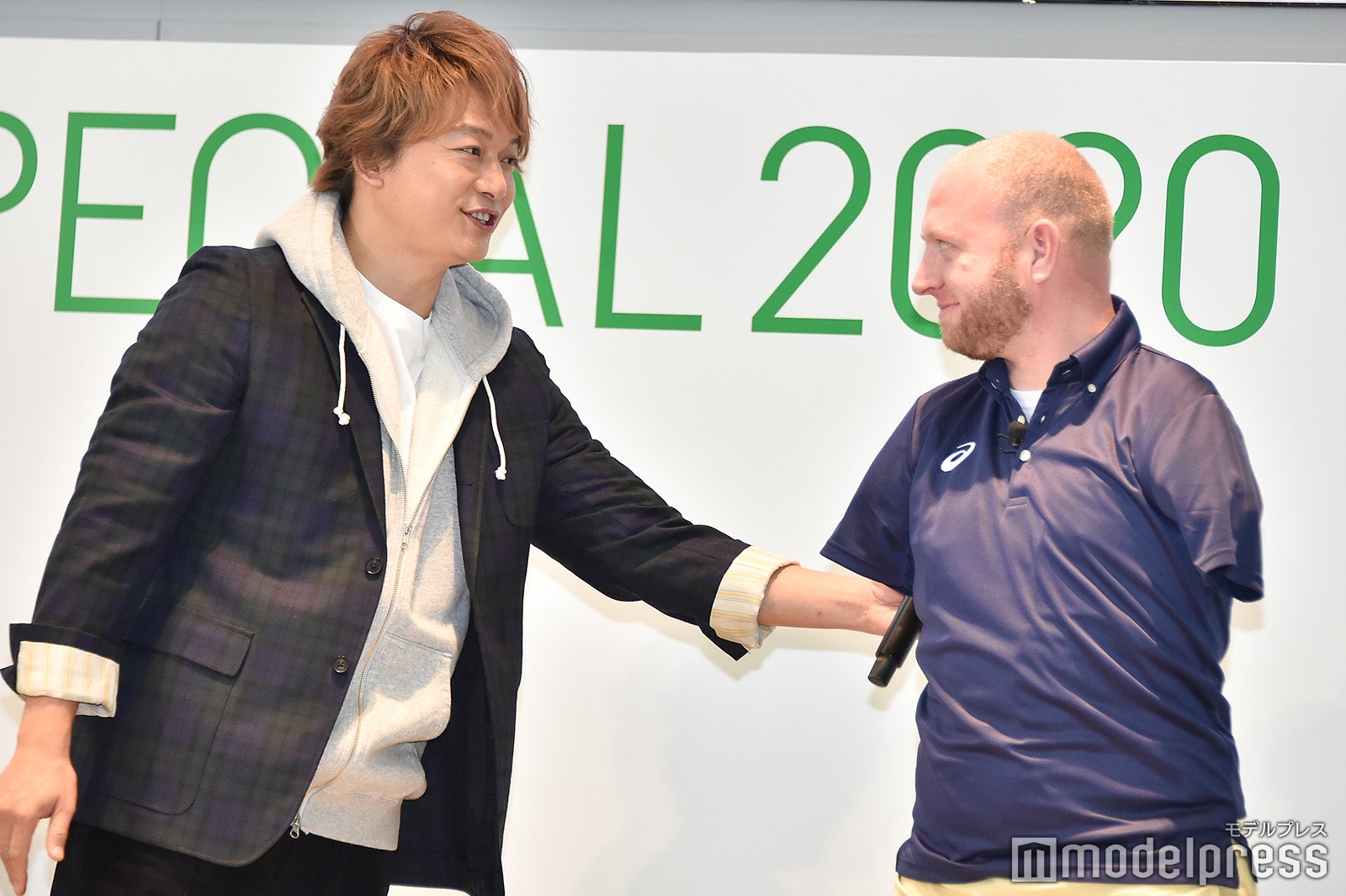 （C）モデルプレス