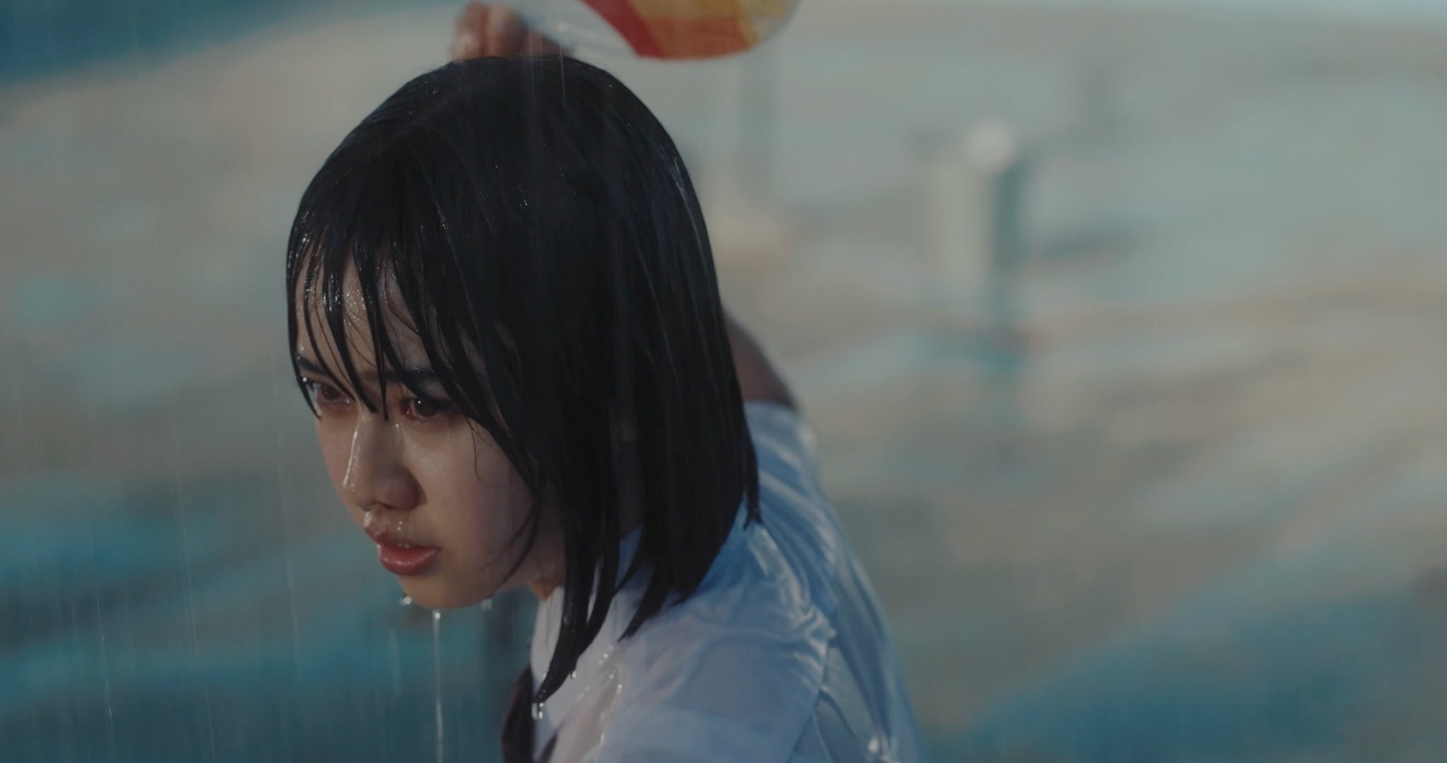 仲吉玲亜／2024『水深ゼロメートルから』製作委員会