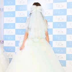 板野友美 現在の恋 結婚観を語る モデルプレス