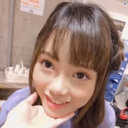 モデルプレス - 可愛すぎるBNK48エース・ミュージックの“あご乗せ”動画、HKT48田中菜津美が公開し世界から反響