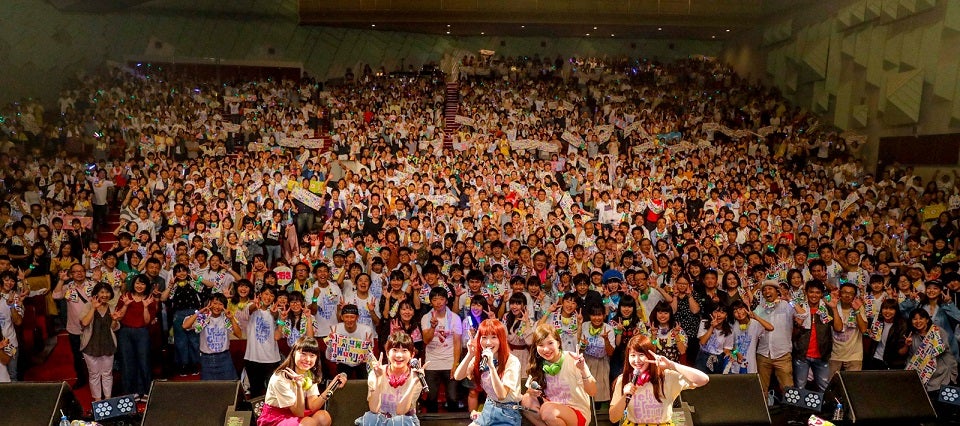 Little Glee Monster／秋ツアー「Let’s Grooooove!!!! Monster」／Photo：HAJIME KAMIIISAKA