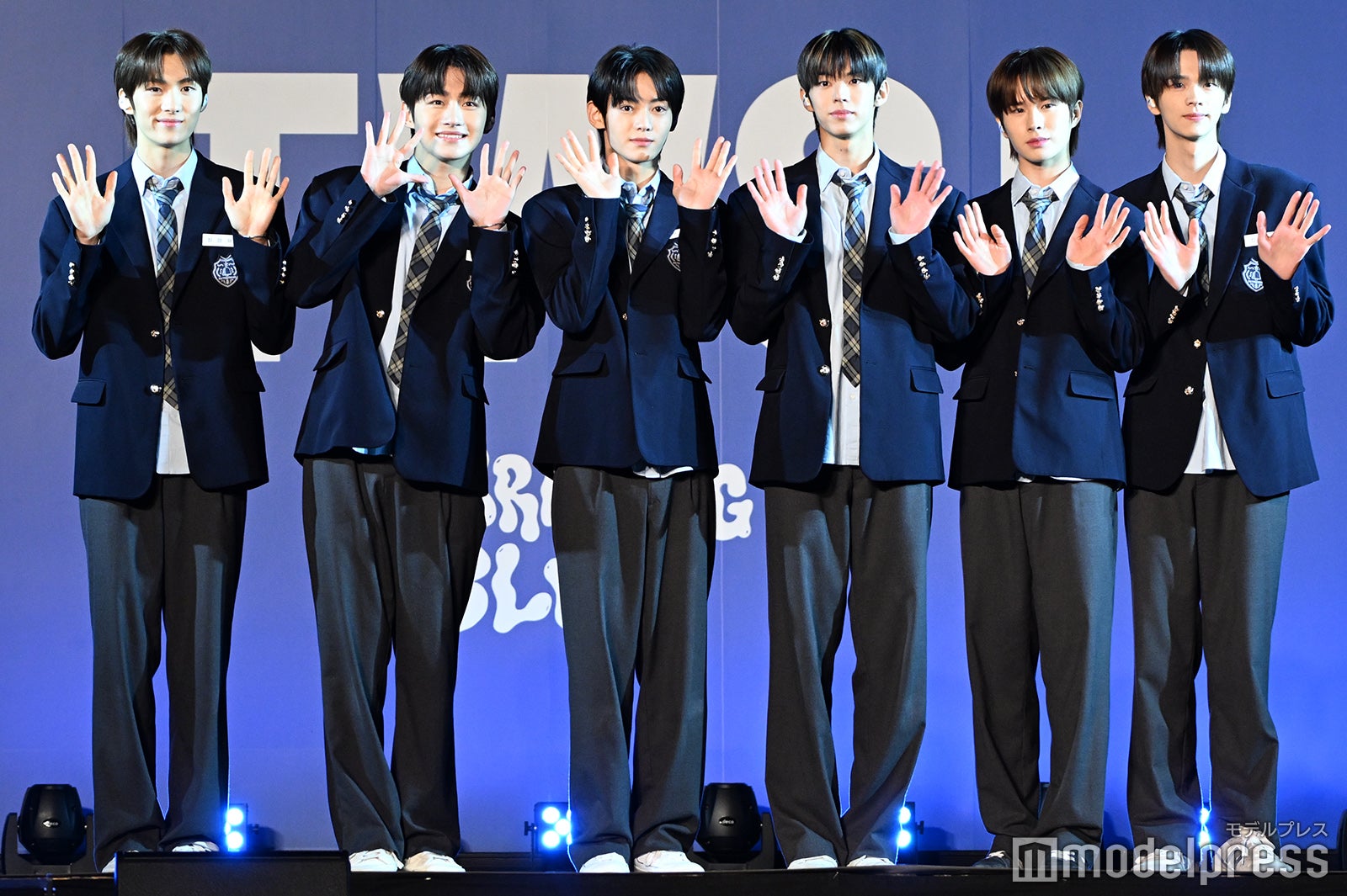 TWS、先輩・SEVENTEENの太っ腹な差し入れ明かす 1番親切なメンバーは？