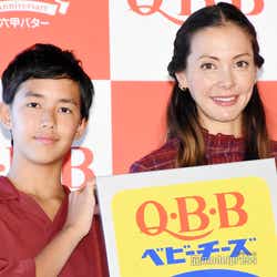 第4子妊娠中の土屋アンナ 出産間近のふっくらお腹 美脚を披露 モデルプレス