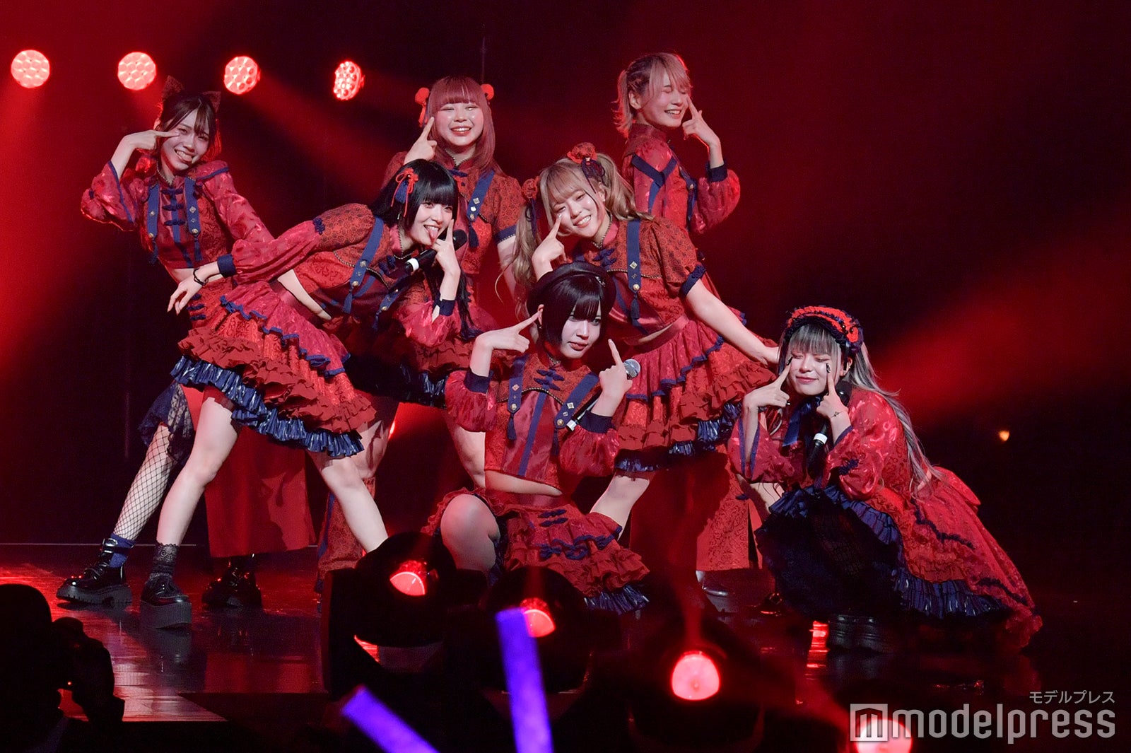 新星・7人組アイドルグループAVAM、悪魔的な魅力振りまく 可愛さ