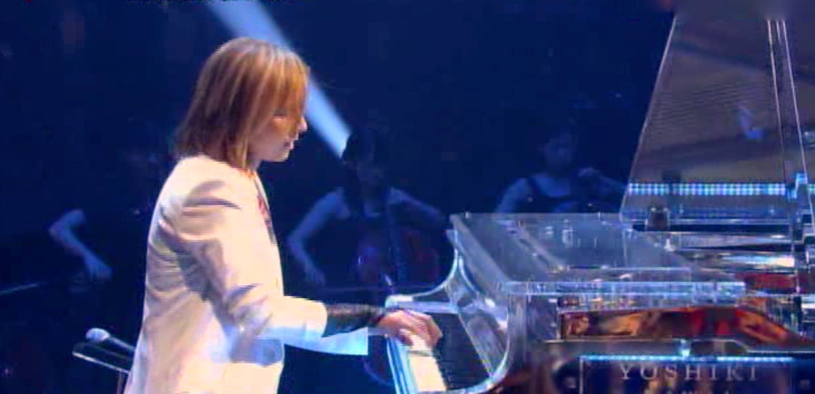 YOSHIKI（提供写真）