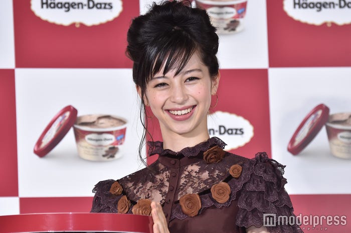 中条あやみ (C)モデルプレス