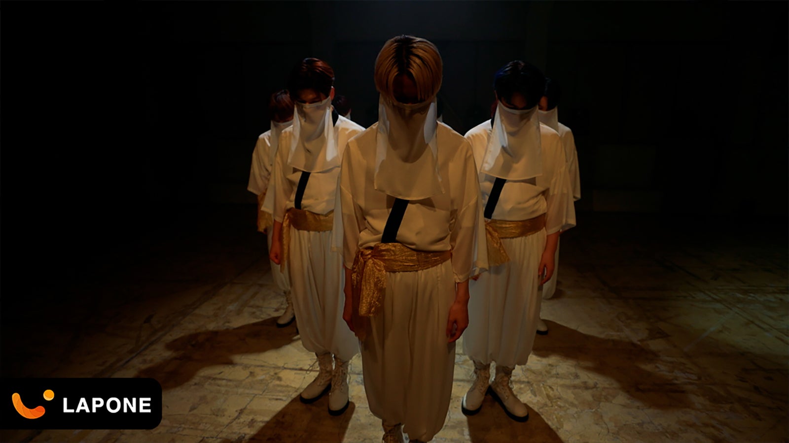 JO1によるAdo「踊」カバーパフォーマンス動画（提供写真）