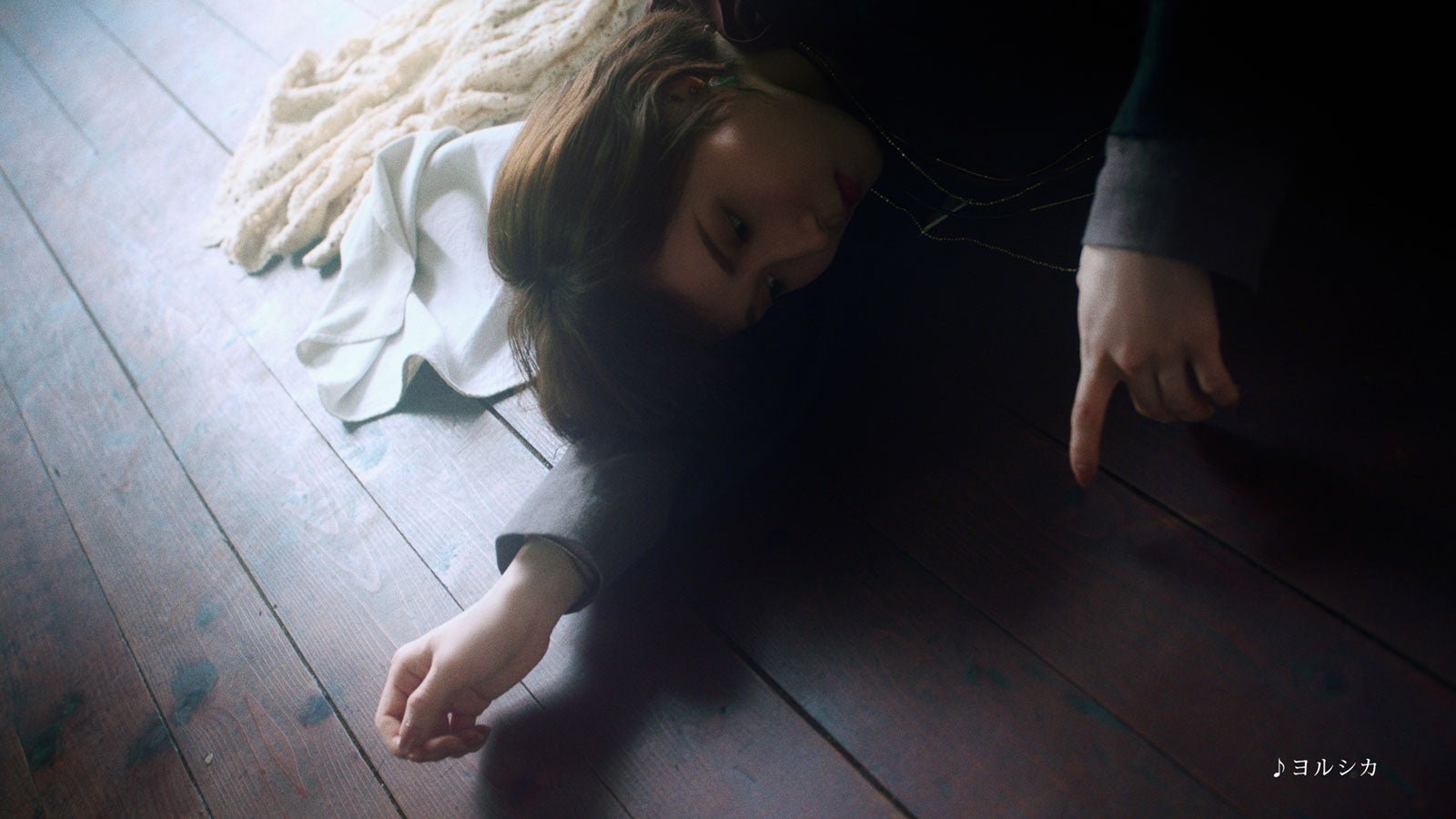 松岡茉優（C）2019-2020 SQUARE ENIX CO., LTD. All Rights Reserved. Co-Developed by gumi Inc. LOGO ILLUSTRATION:（C）2018 YOSHITAKA AMANO