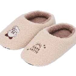 CAFE LATTE もこもこルームシューズ ※2024年11月8日発売予定(C)Nintendo / HAL Laboratory, Inc.
