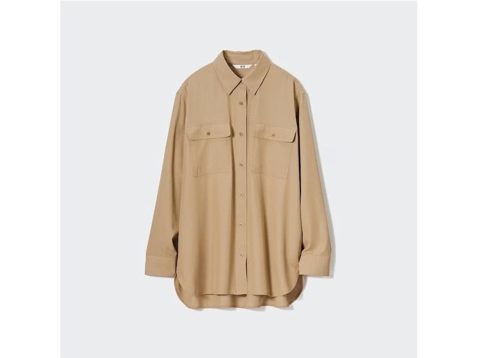 ユニクロ　UVカットシャツ　2990円（税込）