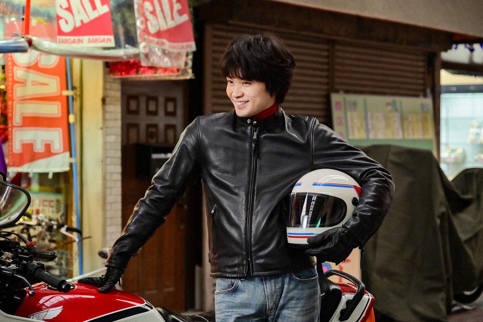 磯村勇斗「不適切にもほどがある！」第1話より（C）TBS