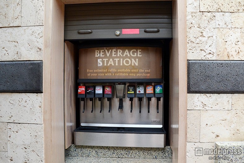 リフィル・ステーションでドリンクをゲット