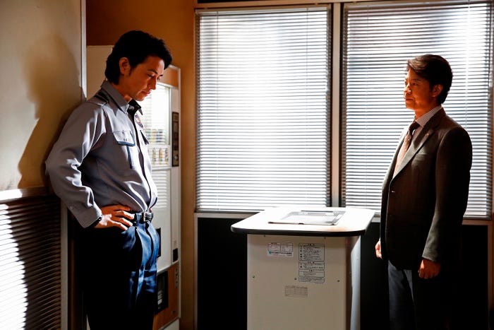 斎藤工、上川隆也/「BG~身辺警護人~」第2話より(C)テレビ朝日