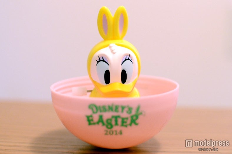 ケース、本体ともにイベントのロゴ入り