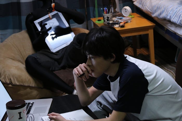 「配信ボーイ~ボクがYouTuberになった理由~」より(C)エイベックス通信放送