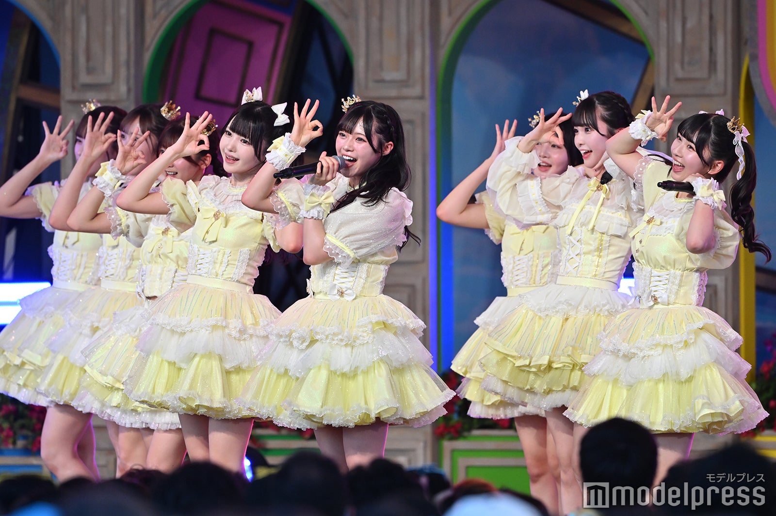 ≒JOY（C）モデルプレス