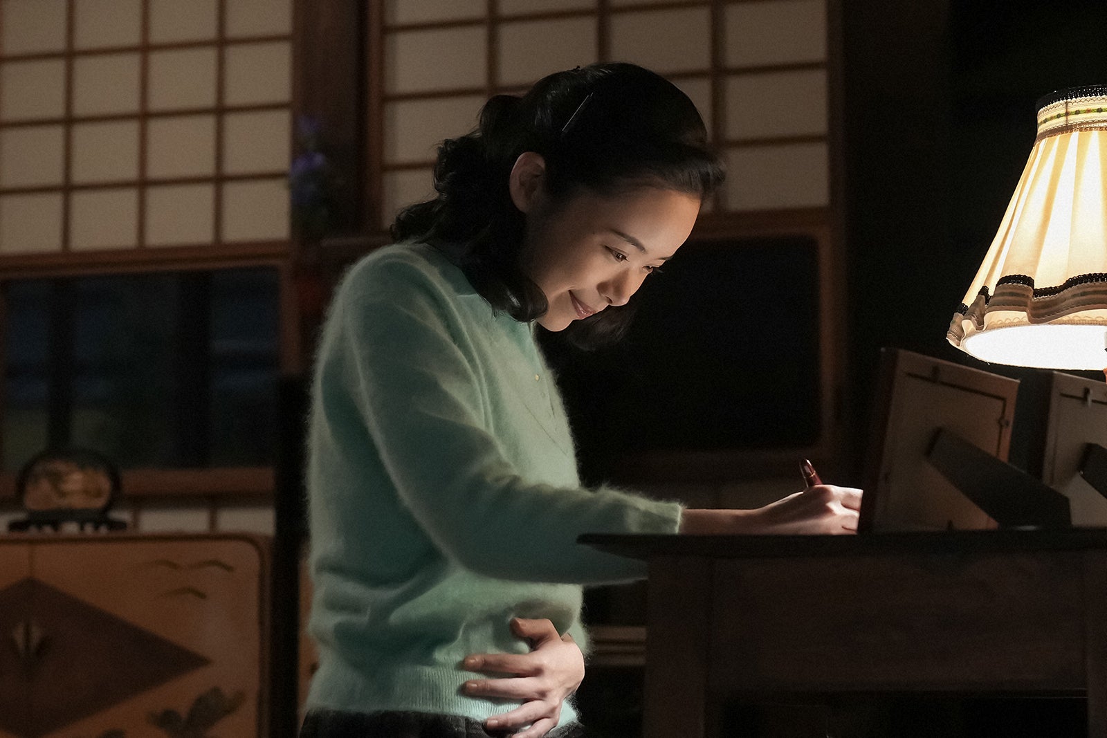 ＜ブギウギ 第80話あらすじ＞スズ子の妊娠発覚 愛助が時期尚早の行動をする