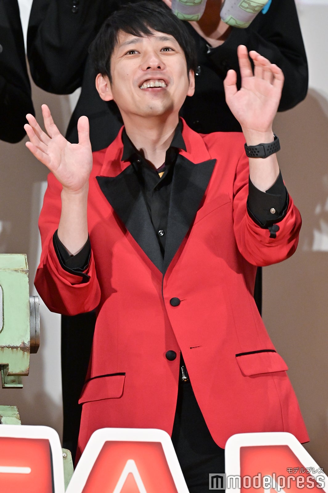 絶賛の声にご満悦な二宮和也 （C）モデルプレス