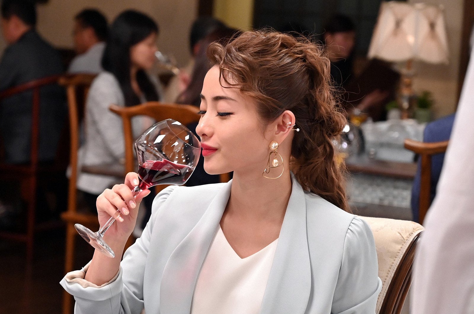 石原さとみ／「Heaven？～ご苦楽レストラン～」第5話より（C）TBS