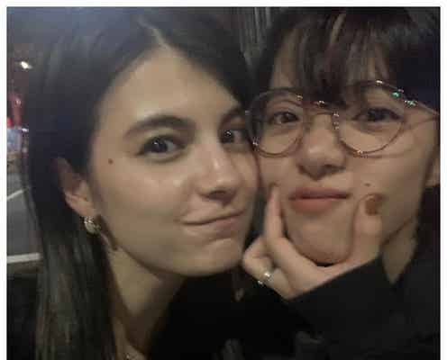 マギー&あいみょん、頬寄せ2ショットに反響 意外な交流に驚きの声も