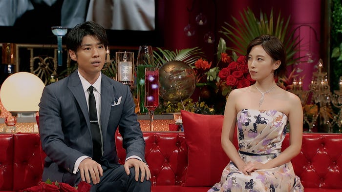 黄皓、藤原望未「バチェラー・ジャパン」シーズン4 エピソード8(C) 2021 Warner Bros. International Television Production Limited