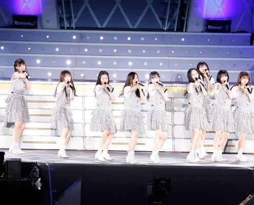 骨折で欠席発表の乃木坂46川崎桜、影アナでサプライズ登場 涙ながらに悔しさ吐露 賀喜遥香&田村真佑と“必殺技”も披露<真夏の全国ツアー2023>