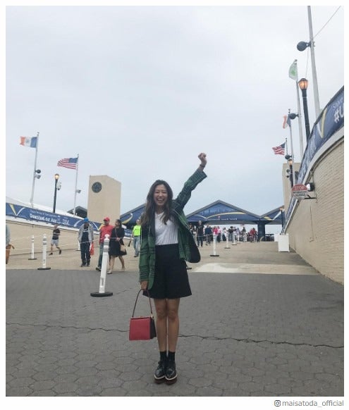 里田まい スラリ美脚ショットに反響 足長すぎる いい笑顔 モデルプレス 里田まい スラリ美脚ショットに反響 足長すぎる いい笑顔 モデルプレス