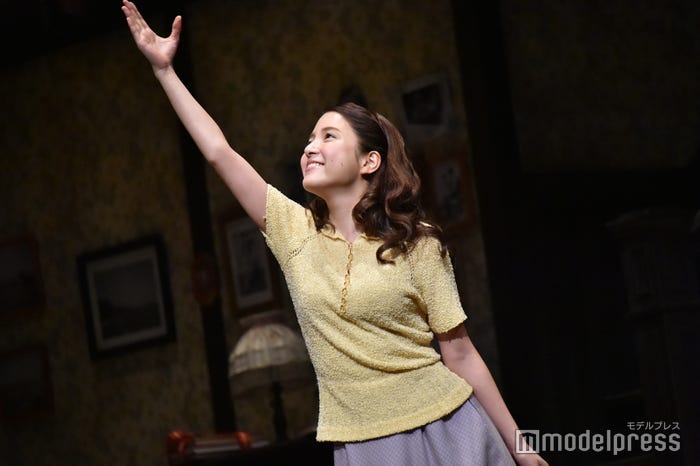 川島海荷/「ブライトン・ビーチ回顧録」フォトコール (C)モデルプレス