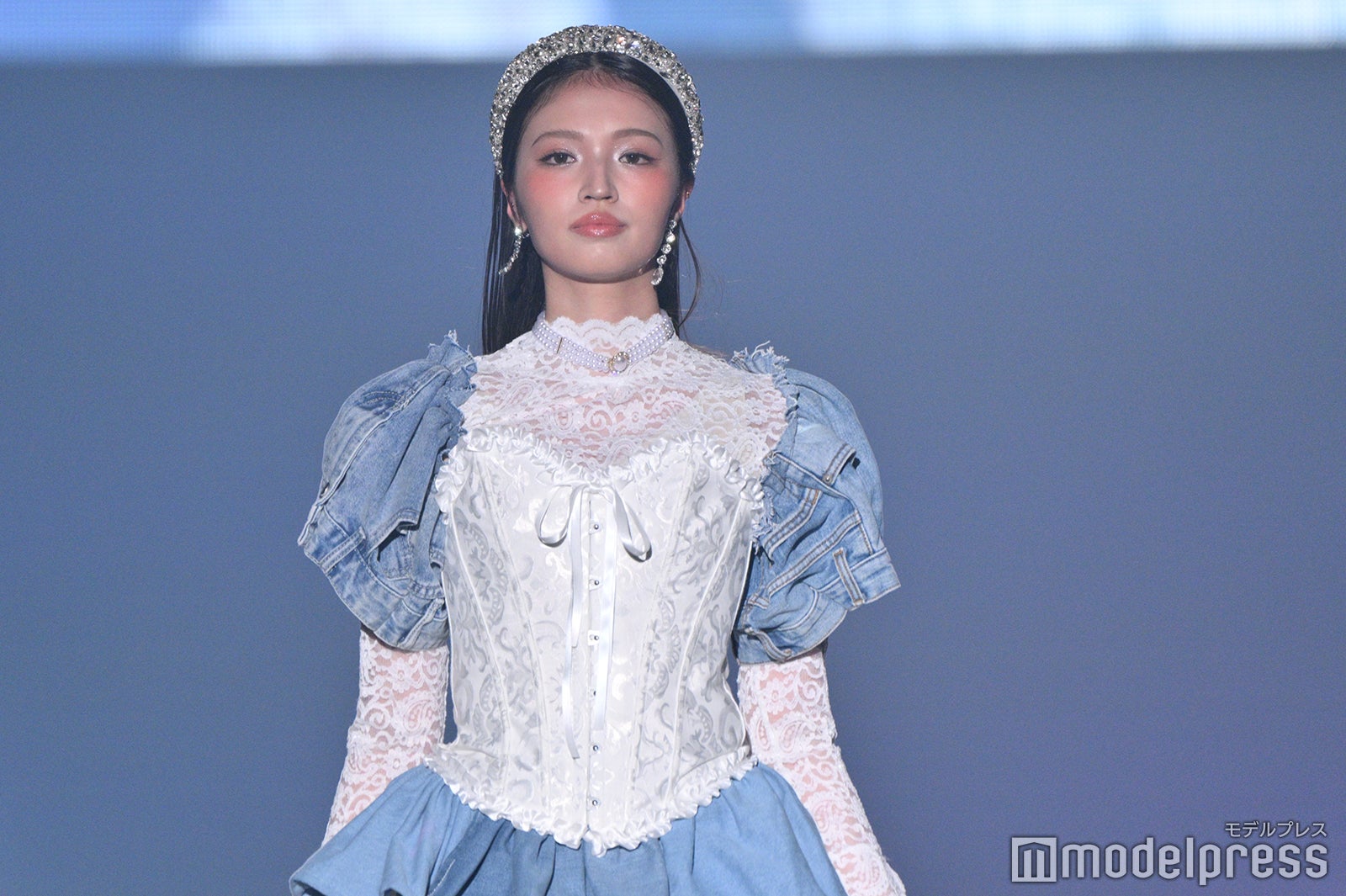 （C）モデルプレス