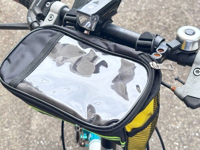 自転車フロントバッグ　装着
