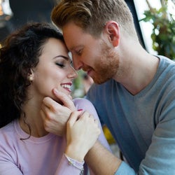 百年先も愛を誓うよ カレの本命 になれる女の特徴4つ モデルプレス 百年先も愛を誓うよ カレの本命 になれる女の特徴4つ モデルプレス