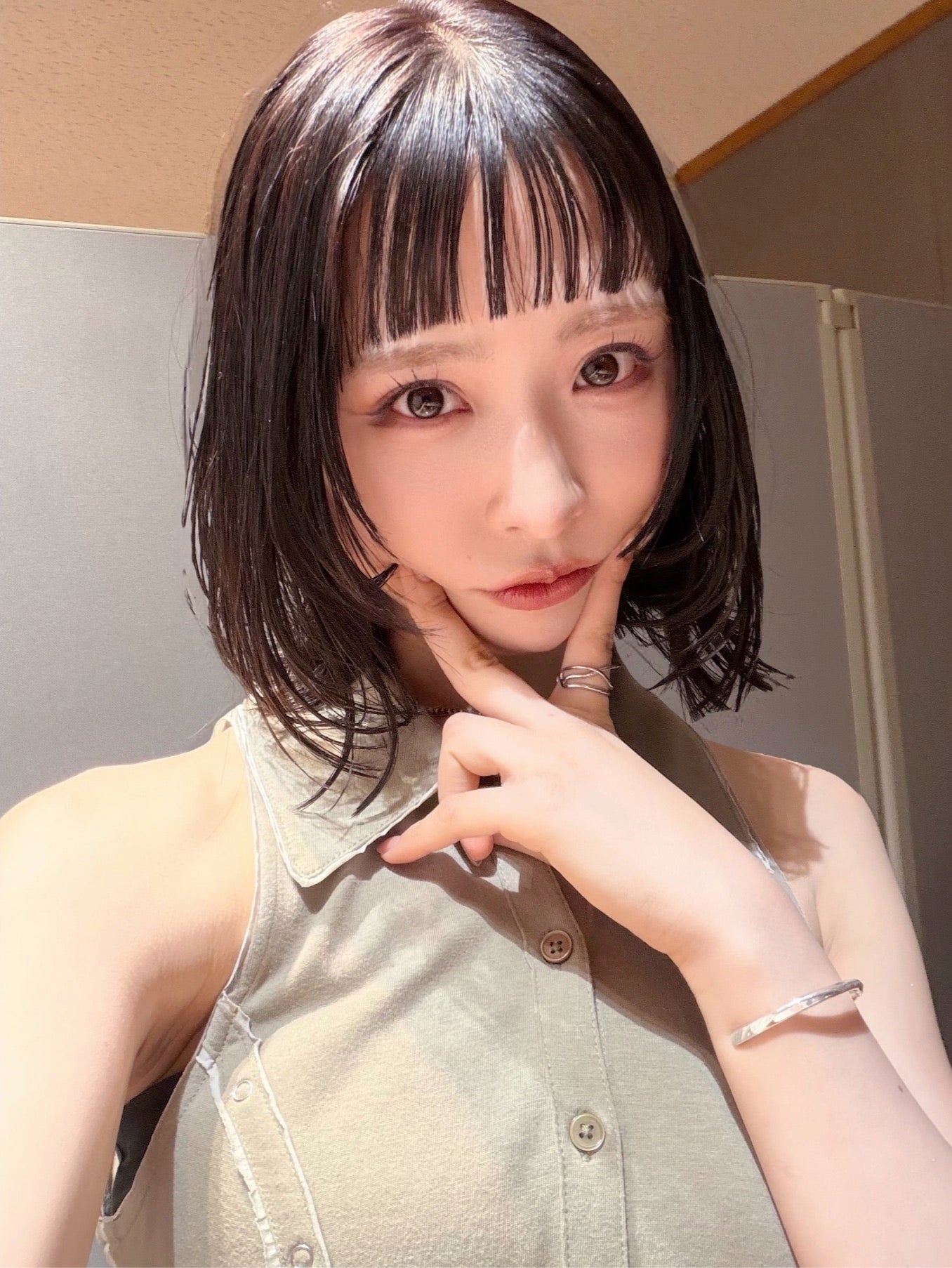 小栗有以Xより