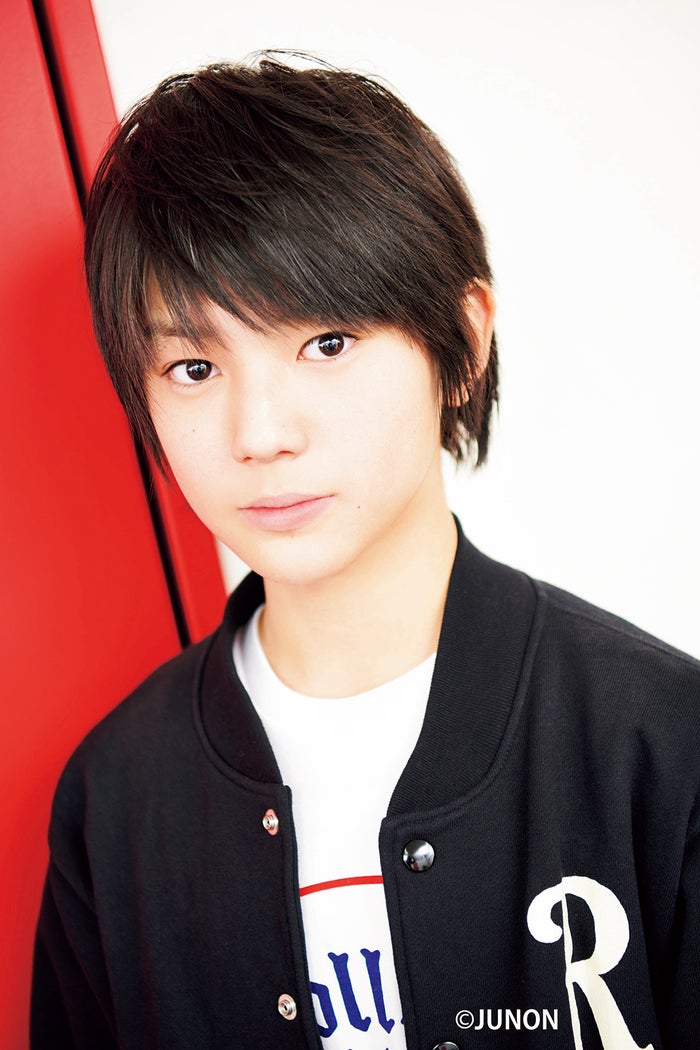 荒木飛羽/「JUNON」3月号より(画像提供:主婦と生活社)