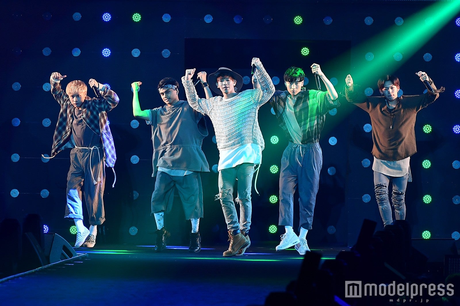 新世代ダンスボーカルグループFlowBack、デビュー直前に大舞台＜TGC2016 A／W＞