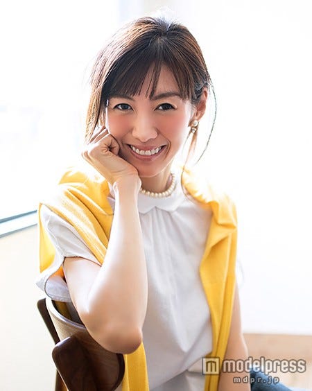 ともさかりえ