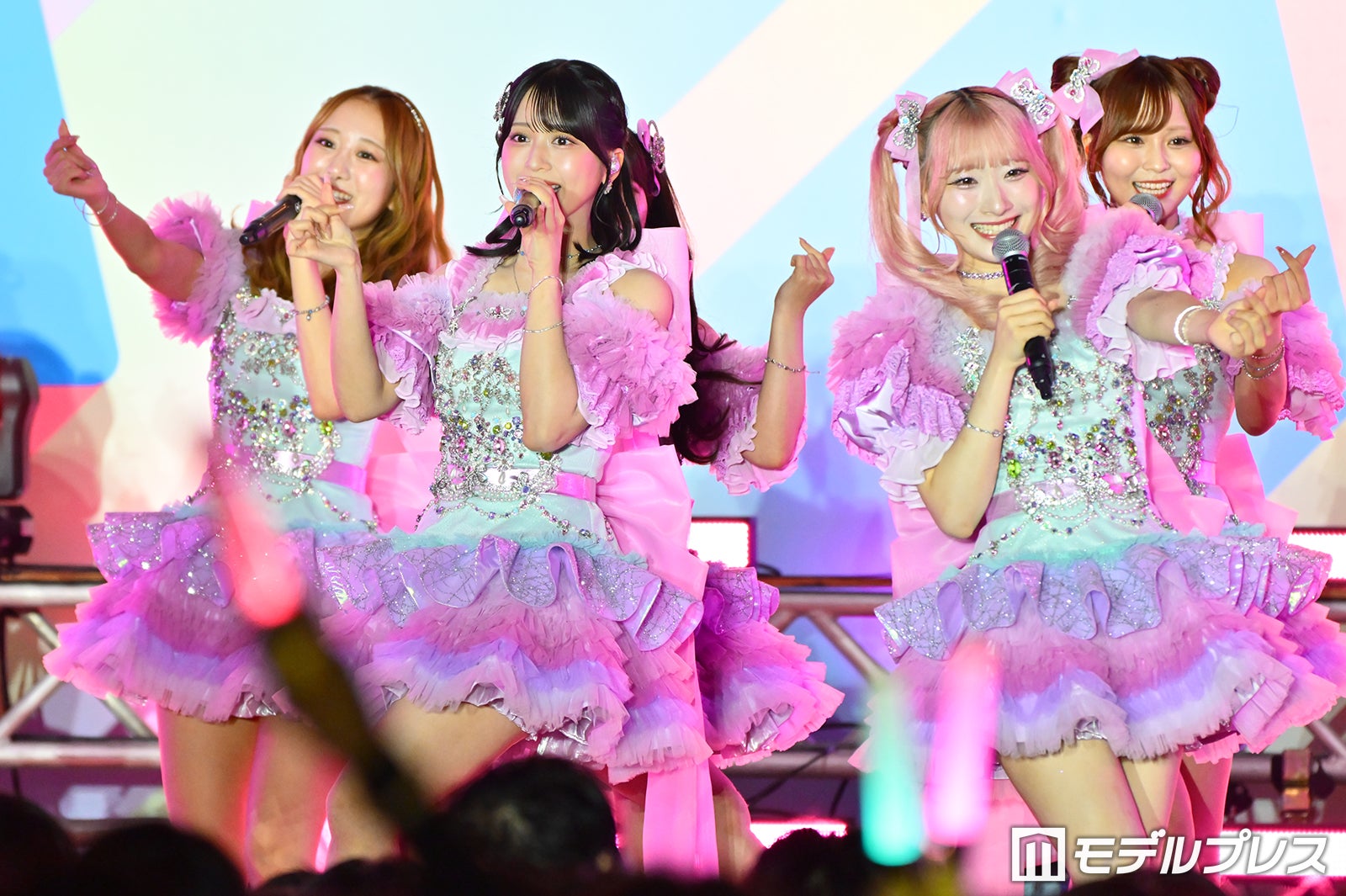 ＝LOVE（C）モデルプレス