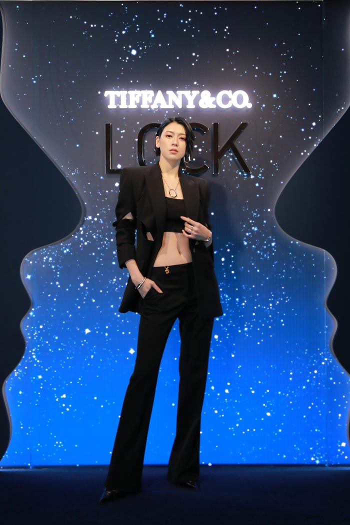 三吉彩花 (提供写真)