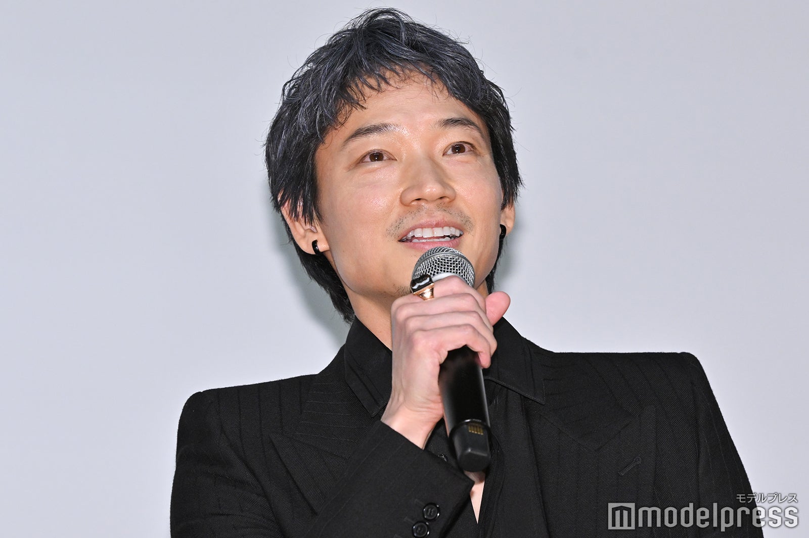 綾野剛（C）モデルプレス