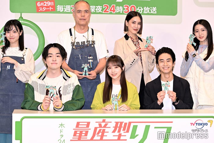 (上段左から)石田悠佳、田中要次、藤井夏恋、天川れみ(下段左から)望月歩、与田祐希、前田旺志郎(C)モデルプレス