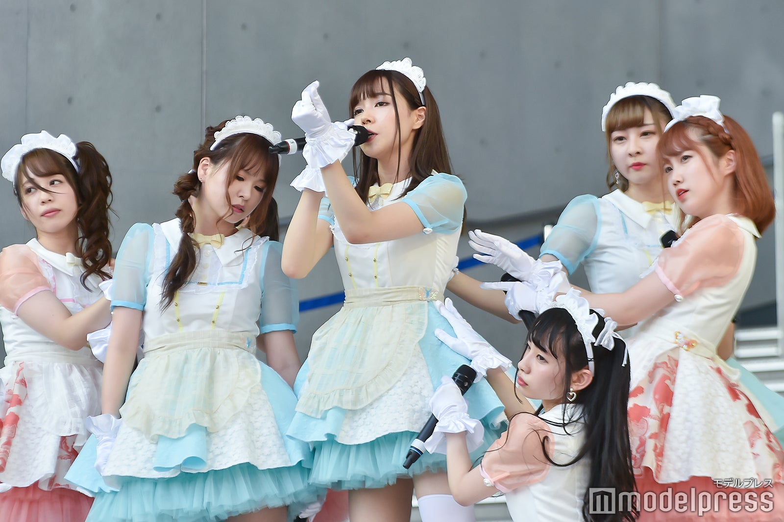 あっとせぶんてぃーん（C）モデルプレス