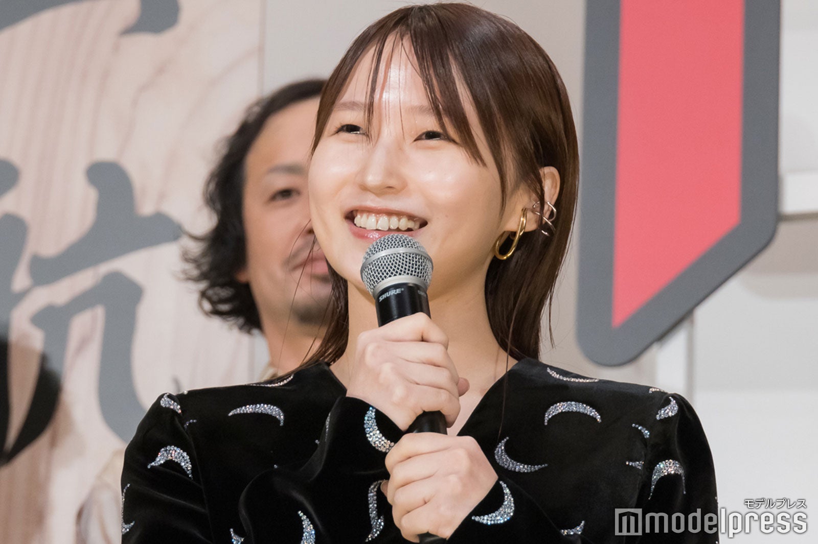 鞘師里保（C）モデルプレス